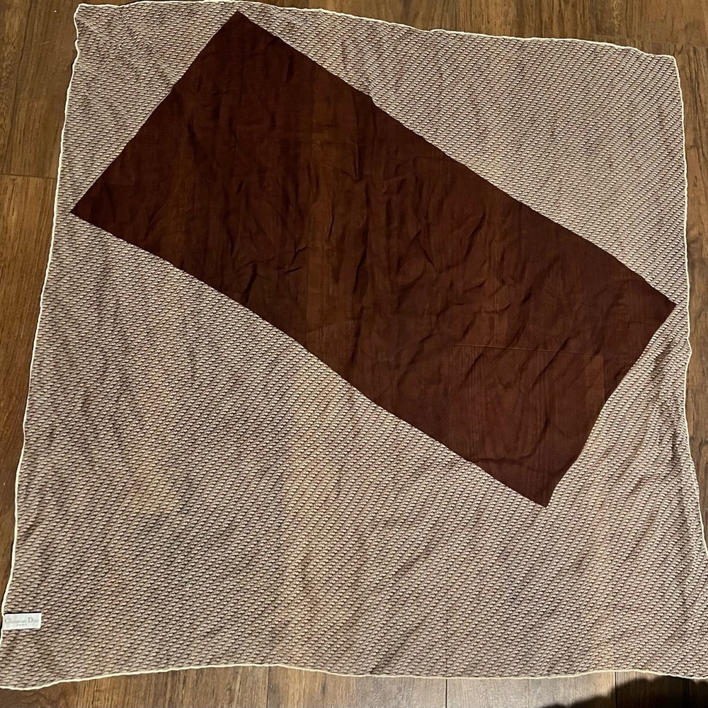 Christian Dior scarf 34” X 34” square silk  burgundy - Picture 5 of 7
